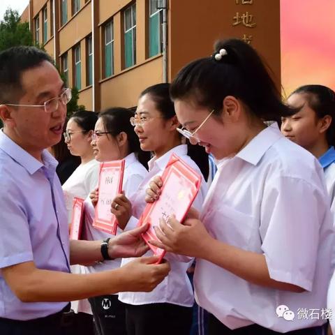 乡村小学校长如何开拓进取，打造特色教育品牌