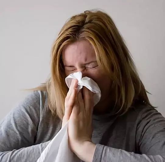 过敏性鼻炎患者能否使用鸭绒被？全方位解答
