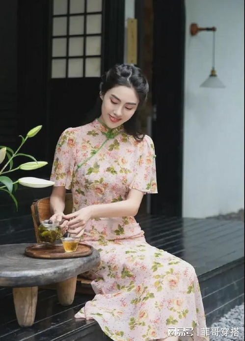 喜婆婆香槟色旗袍—优雅与喜庆的完美融合
