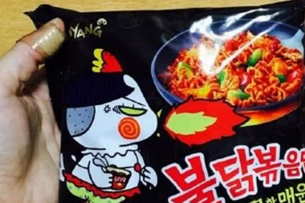 揭秘那些让人哭笑不得的零食品牌名，你一定没听过！