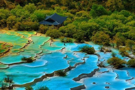 中国各地旅游必去景点排行榜，一次说走就走的旅行攻略！