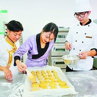 光明新区西点烘焙学习指南，让你的烘焙梦想在这里起飞！