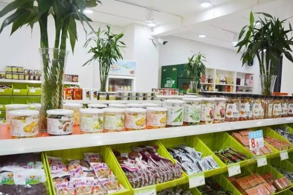 探秘贵港特色零食，品牌店铺里的美味诱惑