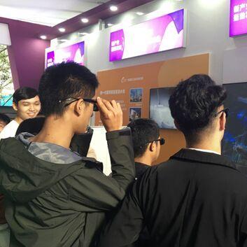 探索无屏之界，寻找不伤眼的电脑品牌