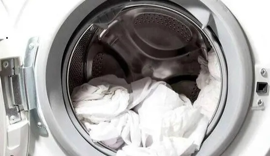 鸭绒被清洗攻略，全自动洗衣机洗鸭绒被可行吗？