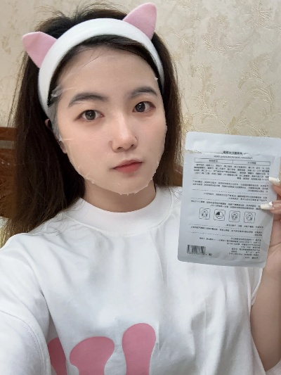 漠里同学的面膜秘籍，揭秘她推荐的热门面膜品牌