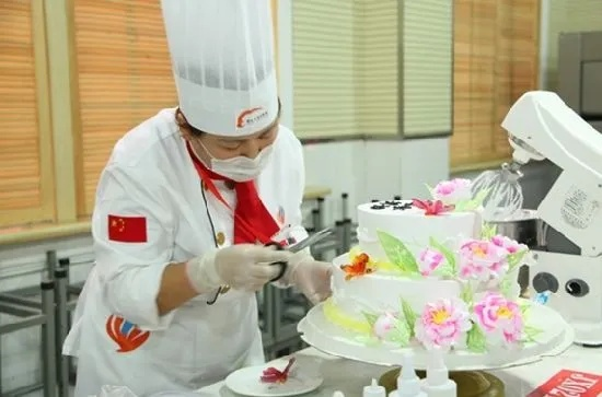 高埗西点培训哪家强？带你探秘西点学习圣地