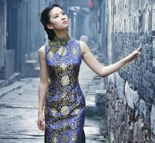 曲阜旗袍店品牌女装推荐，穿出古典韵味，尽显东方美
