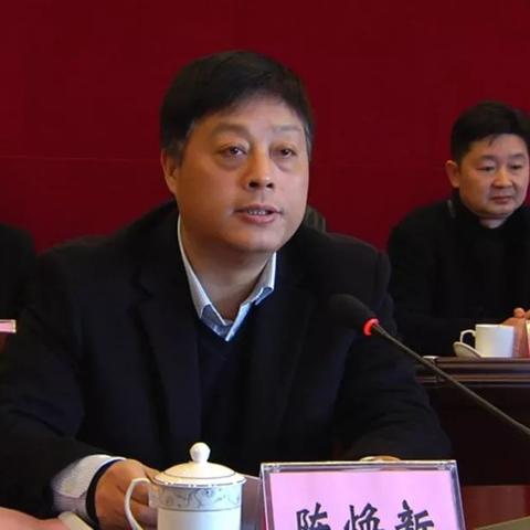 打造乡村振兴铁军，如何构建一支强大的乡村工作队伍