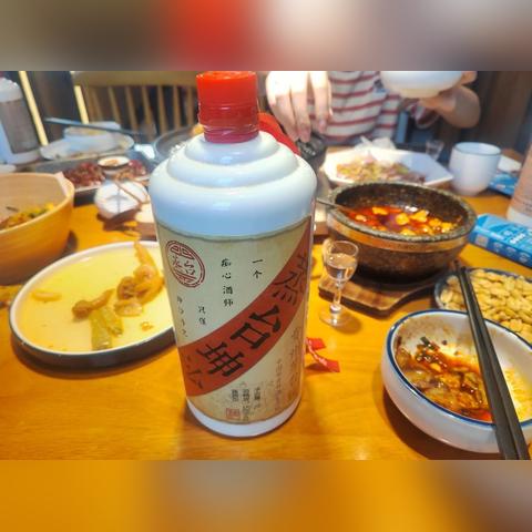 酱香散酒加盟品牌店推荐—探寻热门加盟品牌与案例