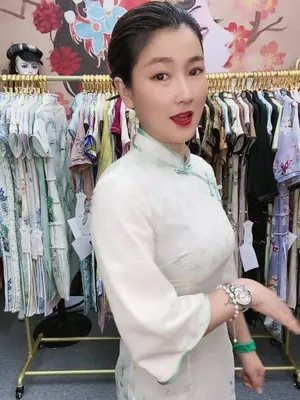 直播带货新风尚—旗袍品牌女款推荐，让你美得刚刚好！