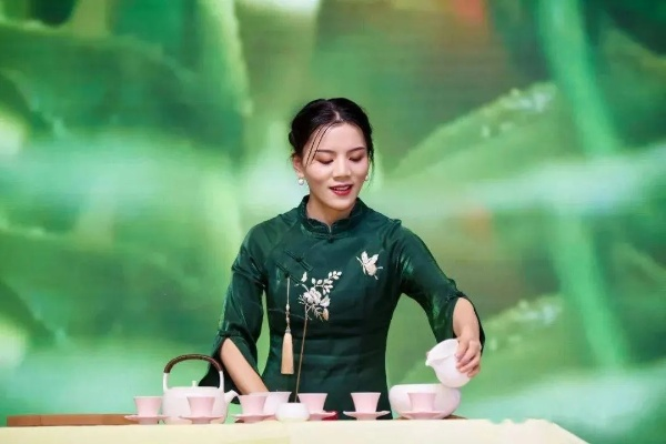 龙王山茶叶，从山野到茶香四溢的品牌传奇