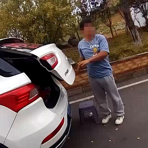 车衣裳—守护爱车，时尚与实用的完美结合