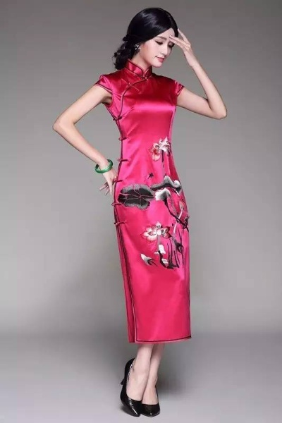 旗袍弹力推荐，女士们穿出舒适与时尚的品牌选择