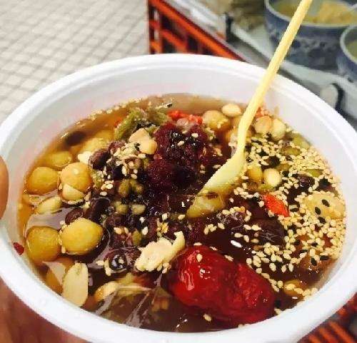 小成都冰粉加盟品牌大全，热门品牌与案例分析