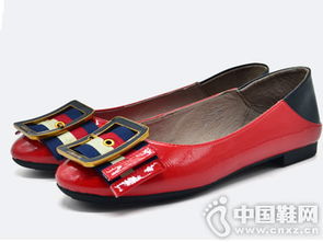 漫步时尚前沿—陶瓷品牌女鞋大牌运动款，引领潮流新风尚