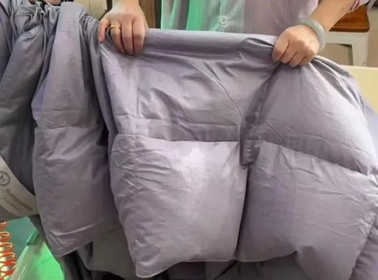 旧衣服改鸭绒被，实用又温暖，快来试试看！