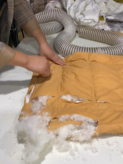 旧衣服改鸭绒被，实用又温暖，快来试试看！