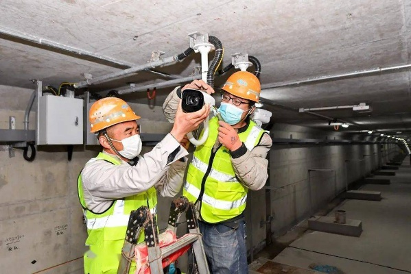 青海城市智慧管廊工程师，守护城市地下生命线的守护者