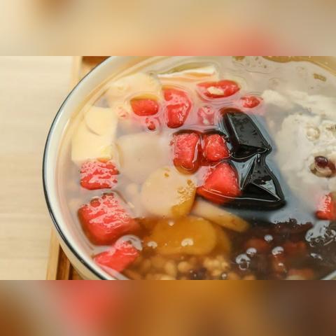 果冻界的甜蜜诱惑，盘点那些让人垂涎的果冻零食品牌店名