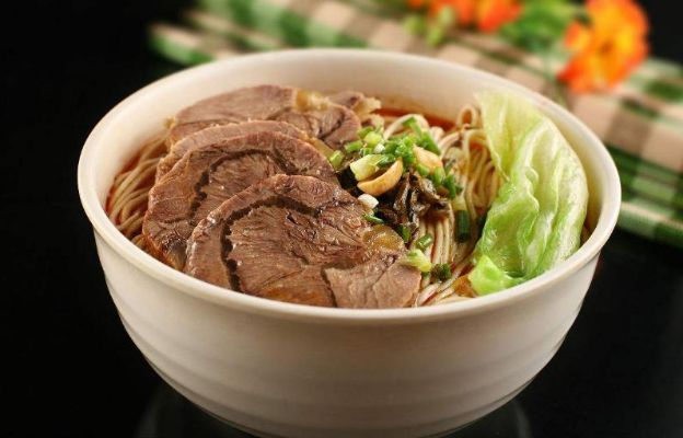 牛肉面加盟品牌大观，热潮涌动的加盟产业