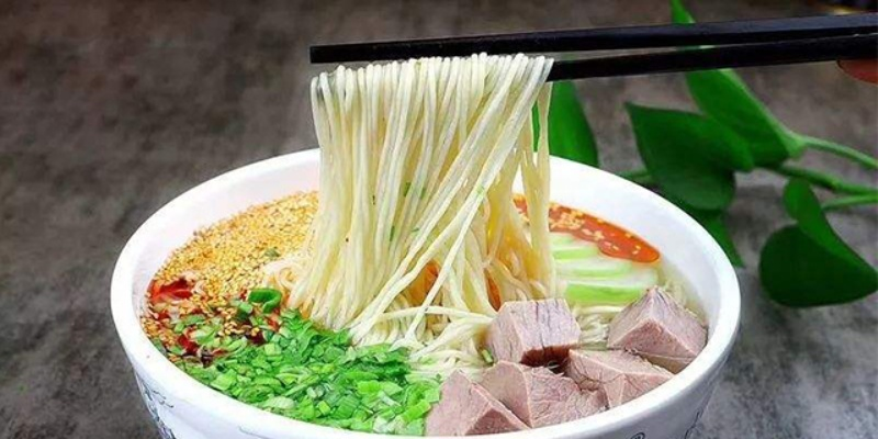 牛肉面加盟品牌大观，热潮涌动的加盟产业