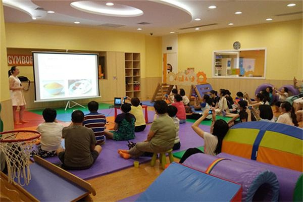 河源早教智力开发加盟店—开启孩子智慧之旅