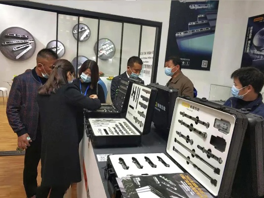 世连泰好五金品牌，品质生活，五金先行