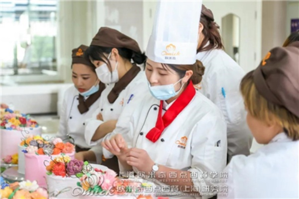 个旧学西点哪家强？一文带你探秘个旧西点培训机构
