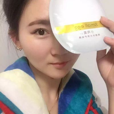 小鸡蛋面膜韩国品牌T恤，时尚与护肤的完美结合
