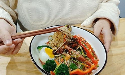 草酱轻食加盟品牌大全