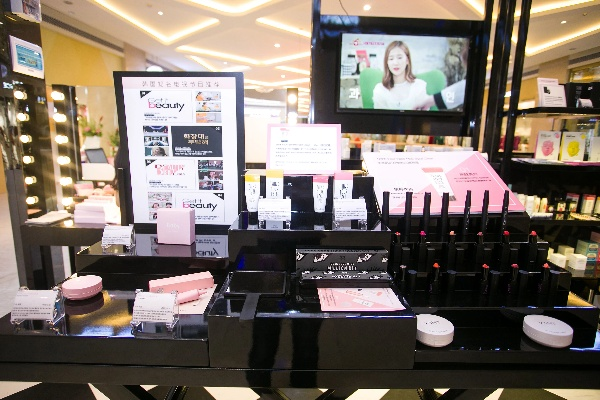 国产彩妆品牌加盟店推荐—探寻热门品牌与案例