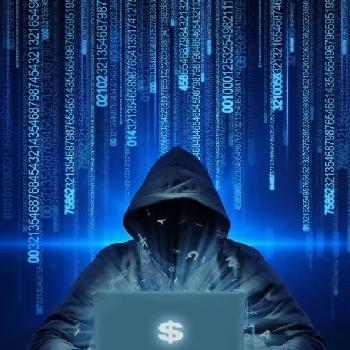 揭秘24小时在线的黑客，QQ微信背后的神秘世界