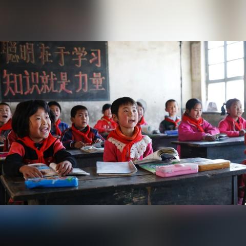 破解乡村空心化难题，共建美丽乡村