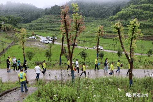 乡村跑山，感受自然与生活的节奏