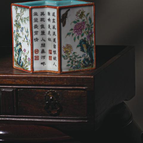 探寻高端陶瓷笔筒品牌，品味非凡艺术之美
