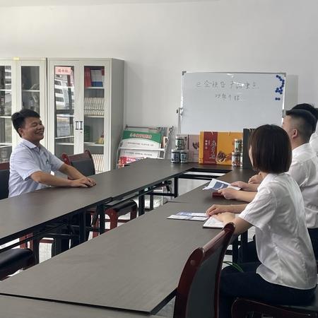 如何用画笔描绘美丽的乡村—四年级绘画教程