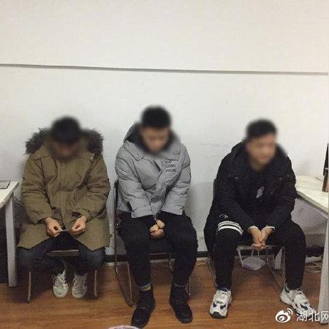 揭秘如何在抖音月付轻松实现资金提现？