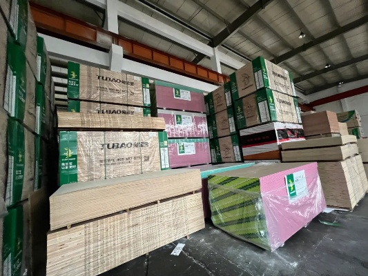 探秘越州品牌板材批发市场，一站式采购的板材天堂