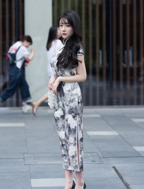 小胸女生专属！盘点几款显瘦又优雅的小胸旗袍品牌女装