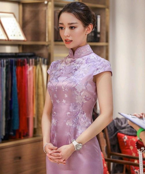 小胸女生专属！盘点几款显瘦又优雅的小胸旗袍品牌女装