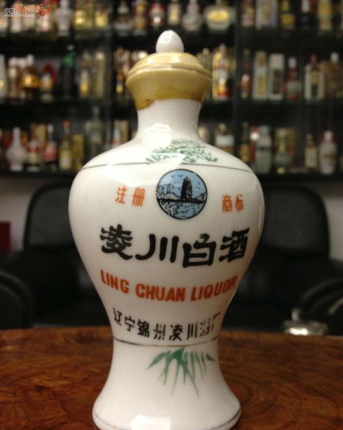 东港特产白酒品牌盘点，品味家乡醇香，这些品牌你不可不知！