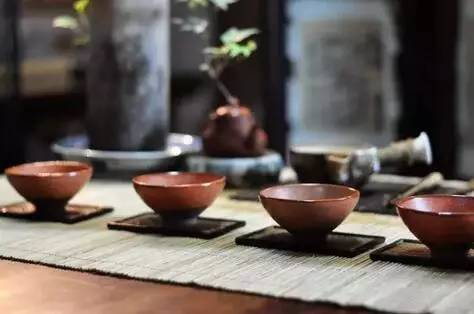 天润茗茶，品味生活，尽在这一杯茶香四溢的茗茶品牌
