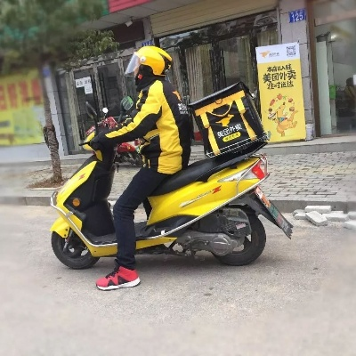 外卖神车品牌车，穿梭城市间的速度与激情传奇