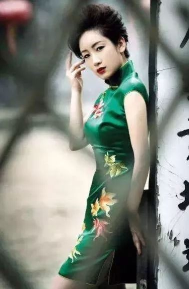 大码旗袍裙品牌大盘点，优雅与包容并存，美丽不再设限！