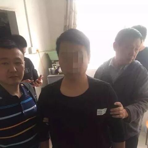 怎么样盗取别人手机短信啊 如何盗取别人手机短信？