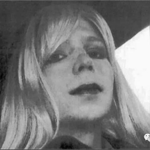 揭秘网络黑客的神秘世界，如何寻找他们的联系方式？