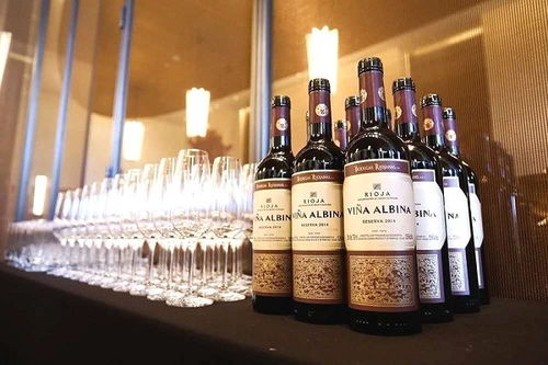 探索望远红酒加盟店热门品牌