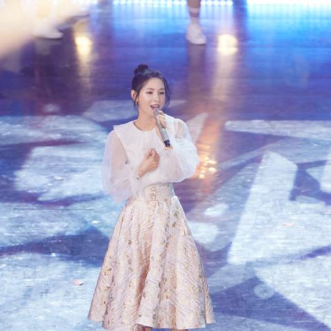 国潮回潮！2023女生必看的10大旗袍定制品牌，附避坑指南+明星同款