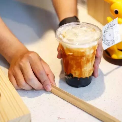 冰箱里也能放的茶饮品牌大揭秘！这些好喝又耐储存的饮品你喝过吗？
